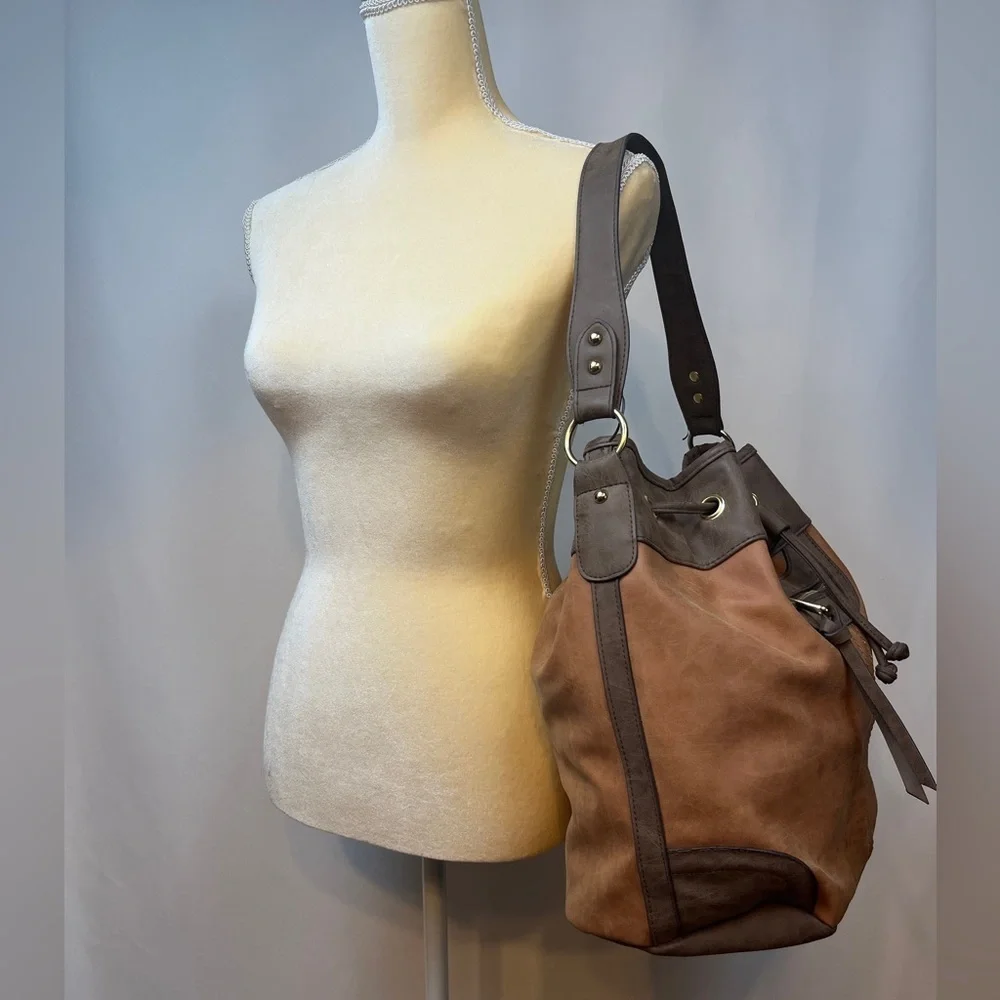 Large Brown Shoulder Bag with Shoulder Strap.