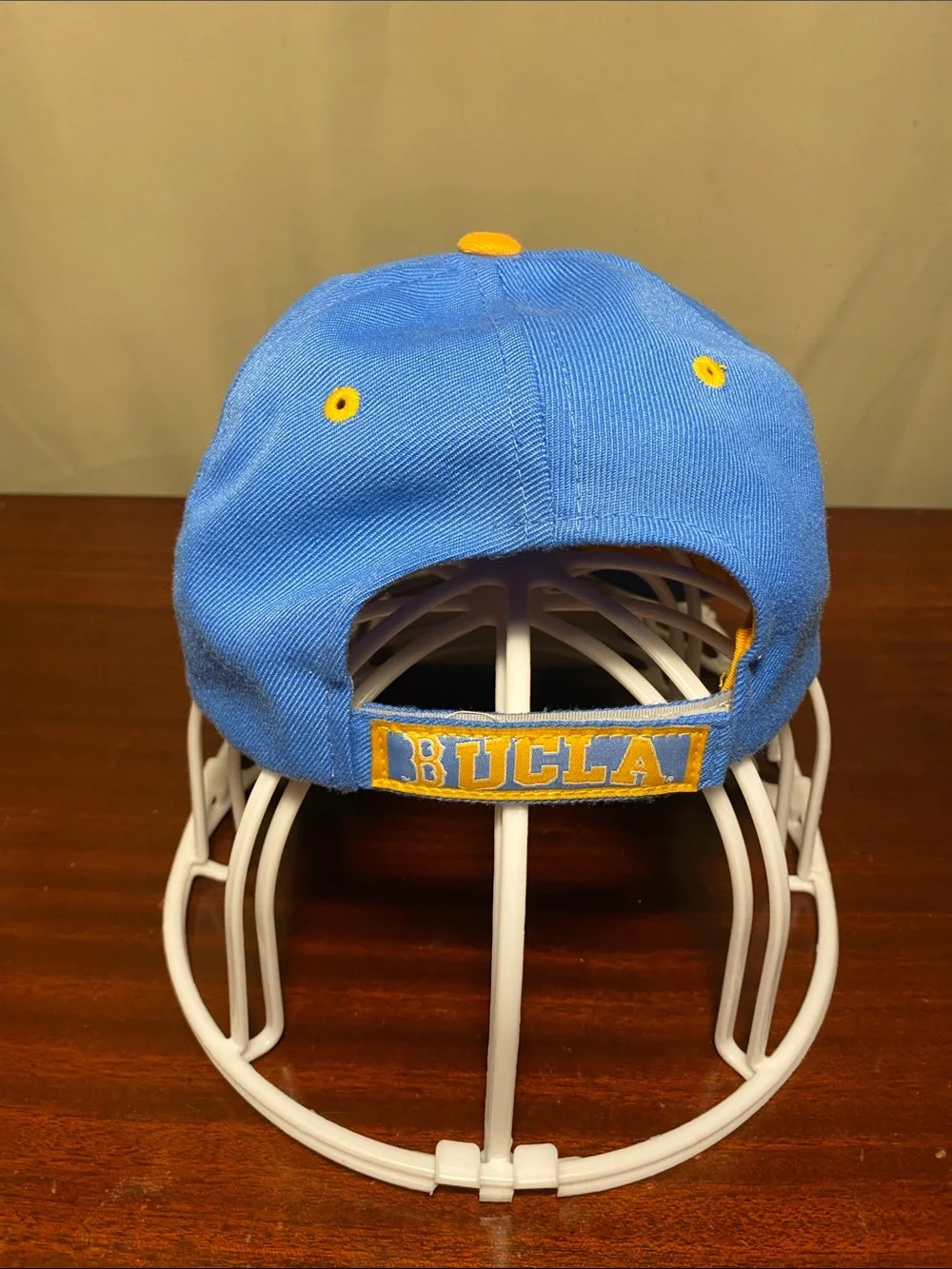 Zephyr hat scripted