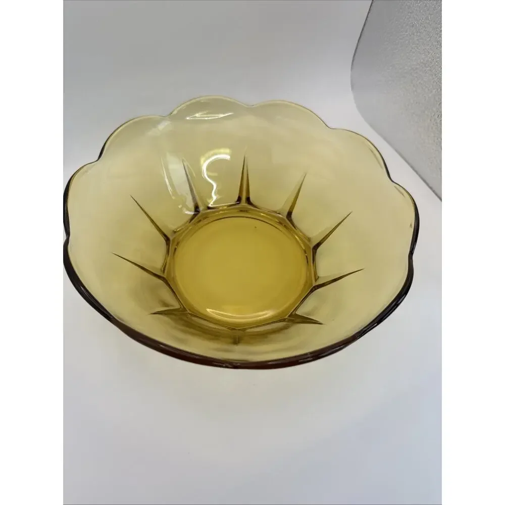 Anchor Hocking Scalloped‎ edge Amber Glass Bowl 8 inch