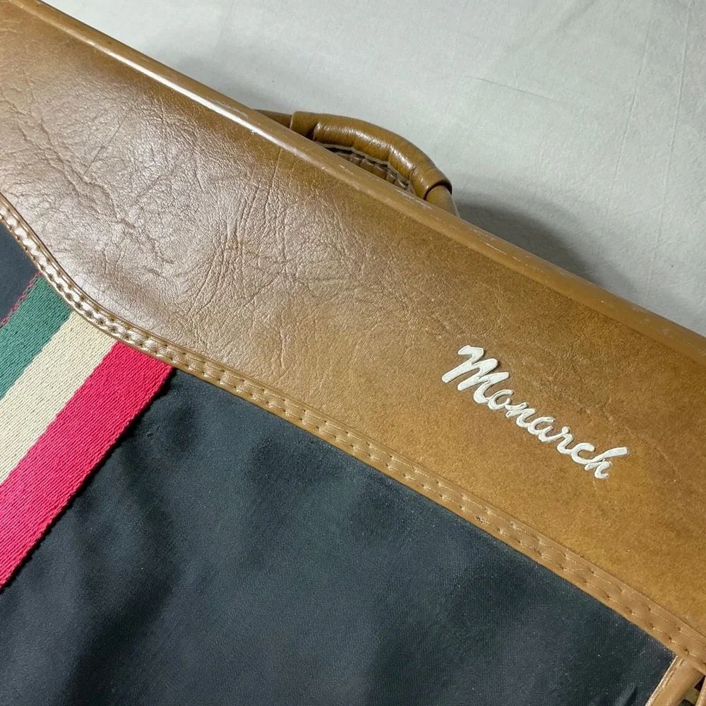 Monarch vintage hardside