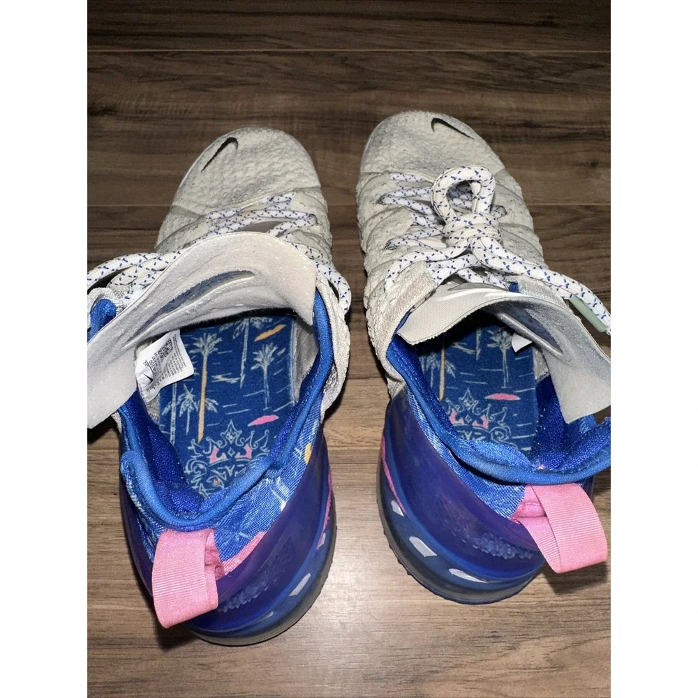 Nike good used