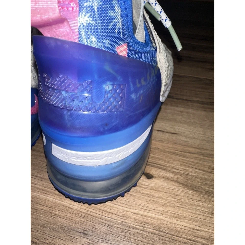 Nike good used
