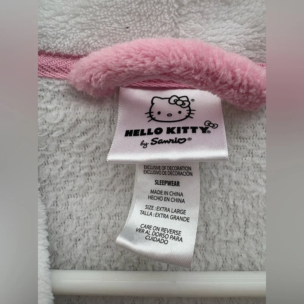 Hello Kitty plush hello