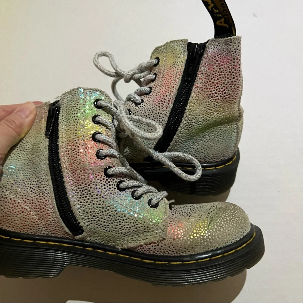 Dr. Martens fun eye