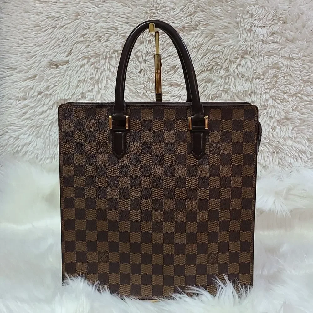 Louis Vuitton damier 5x11 preloved