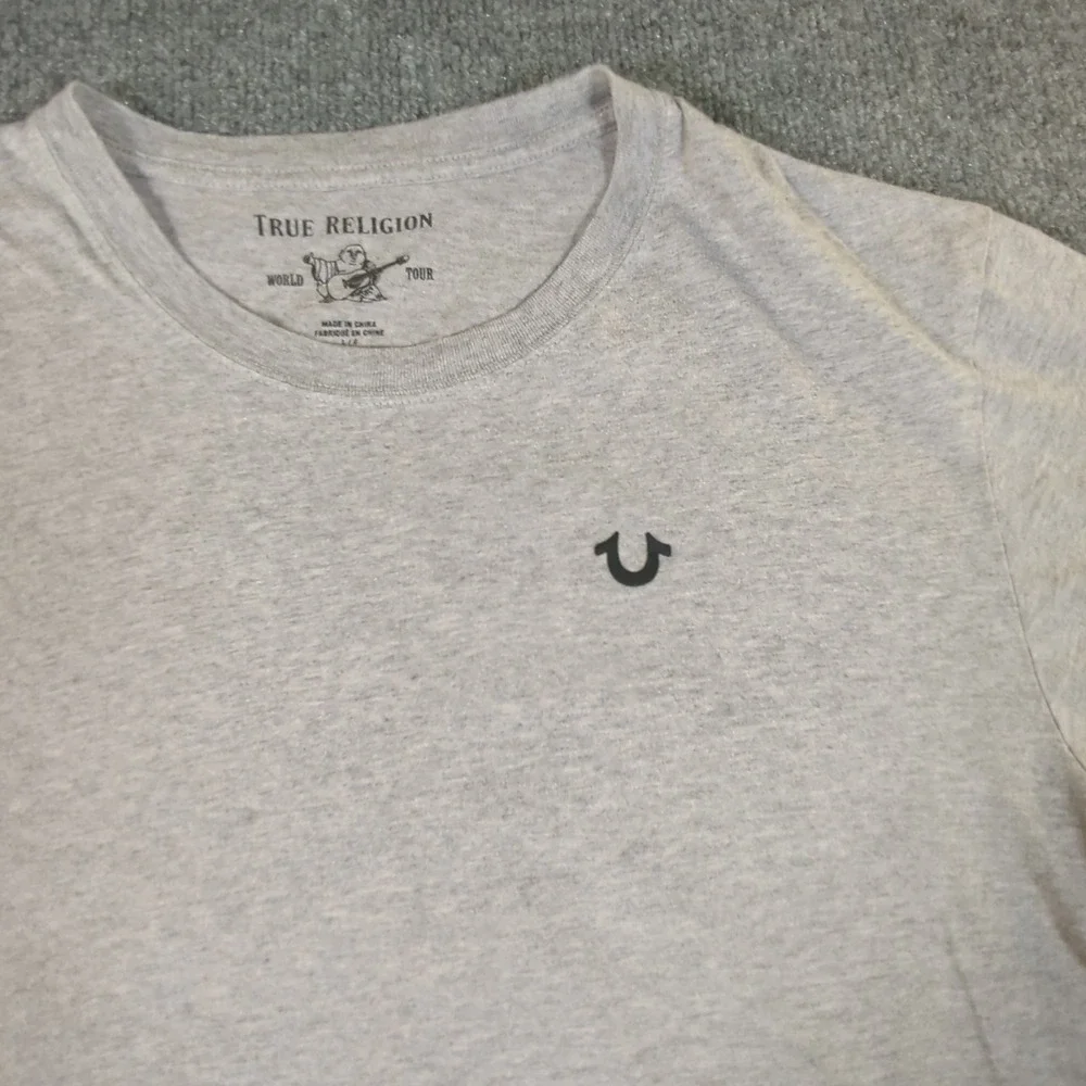 True Religion Mens Heather Gray World Tour Logo Graphic T-Shirt Large L #2663