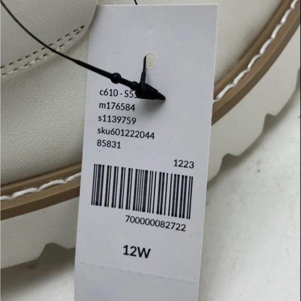 NWT Lane Bryant Lug Sole Loafers | Size 12W | White with Gold Horsebit