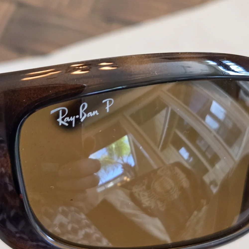 Ray-Ban iconic style