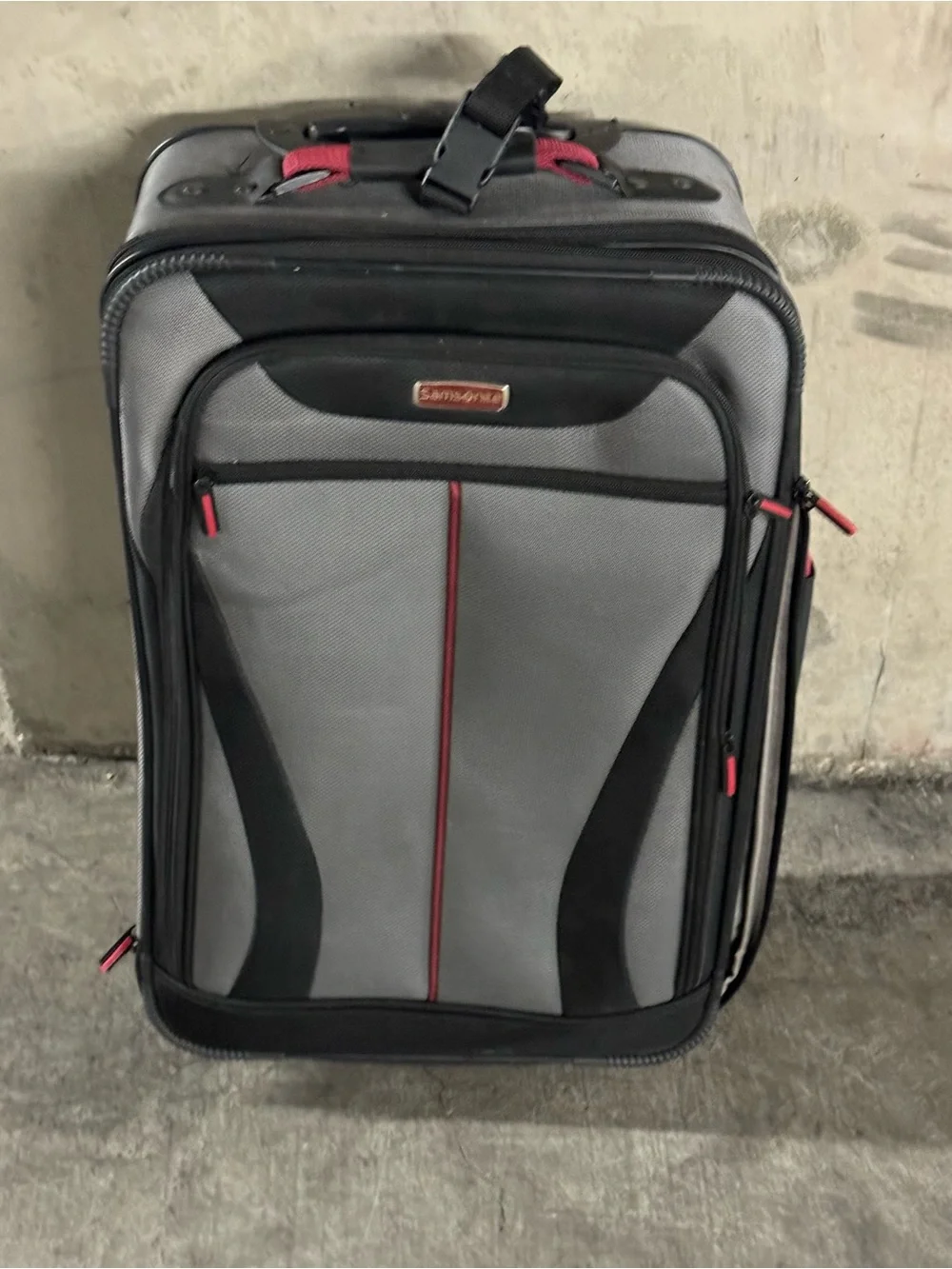 Samsonite Gray, Black and Red Travel Spinner Suitcase