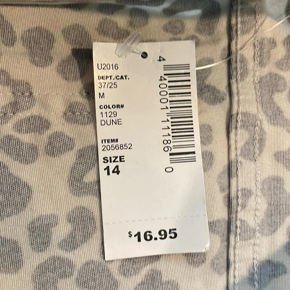 Children’s Place Leopard Animal print shorts