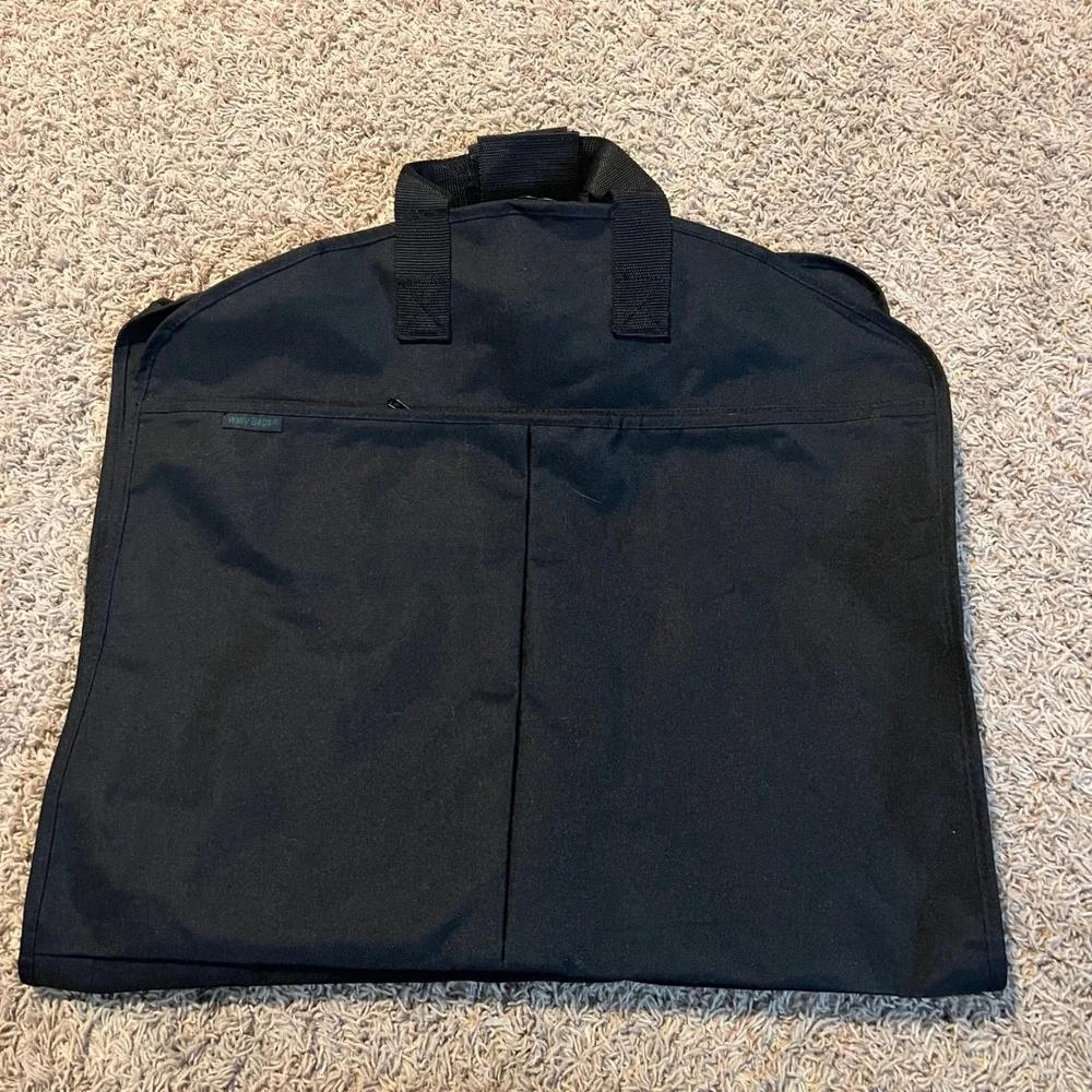 WallyBags 40 Inch Garment Bag with WallyLock Hanger Clamp Black Travel Suit Bag