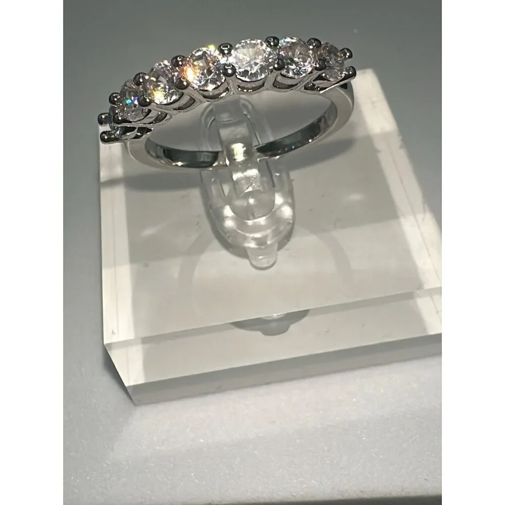 Fashion Jewelry this silver