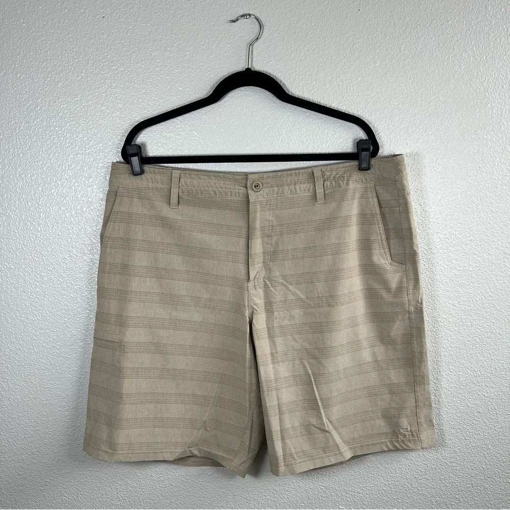 O'Neill‎ Men's Tan Striped Flat-Front Shorts 40