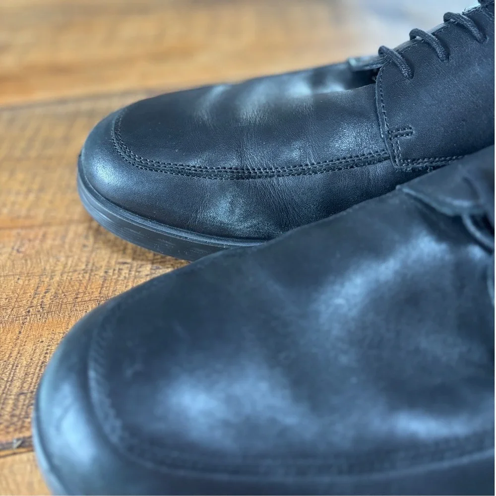 Ecco these shoes