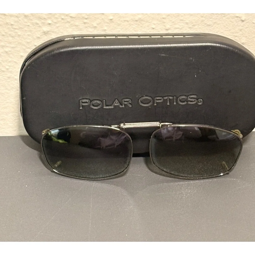 Polar Optics 1990 polar