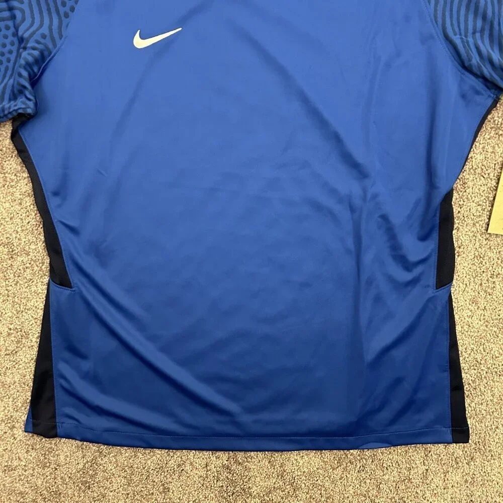 Nike soccer jersey