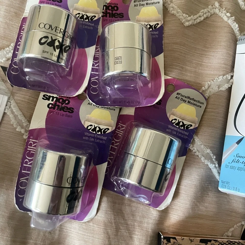NYX discover vibrant