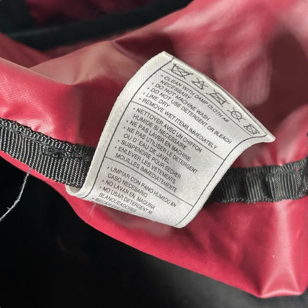 Nike Gym Duffel Bag Vintage 90s Y2K Red Black Travel Large 21