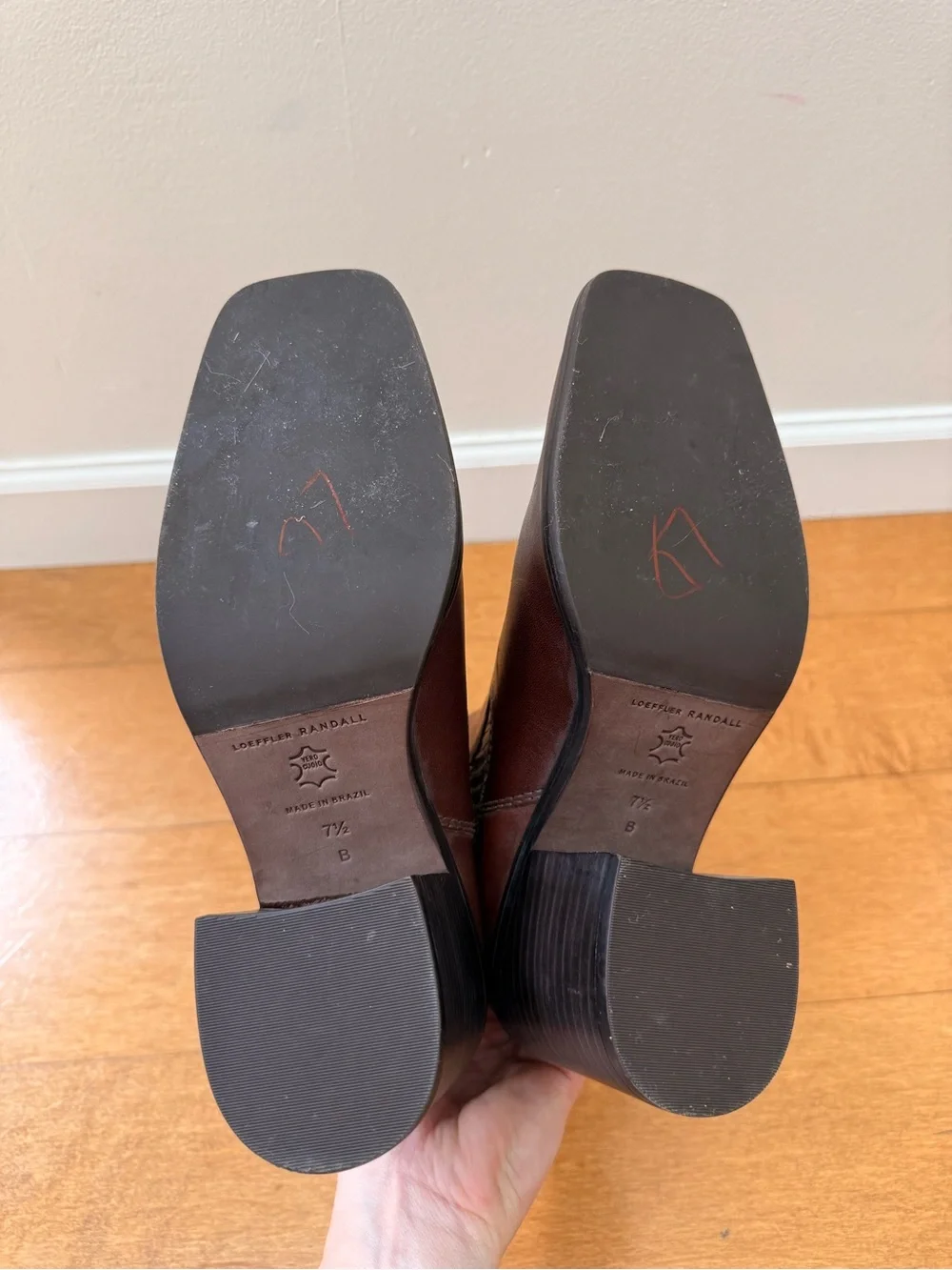 Loeffler Randall size great