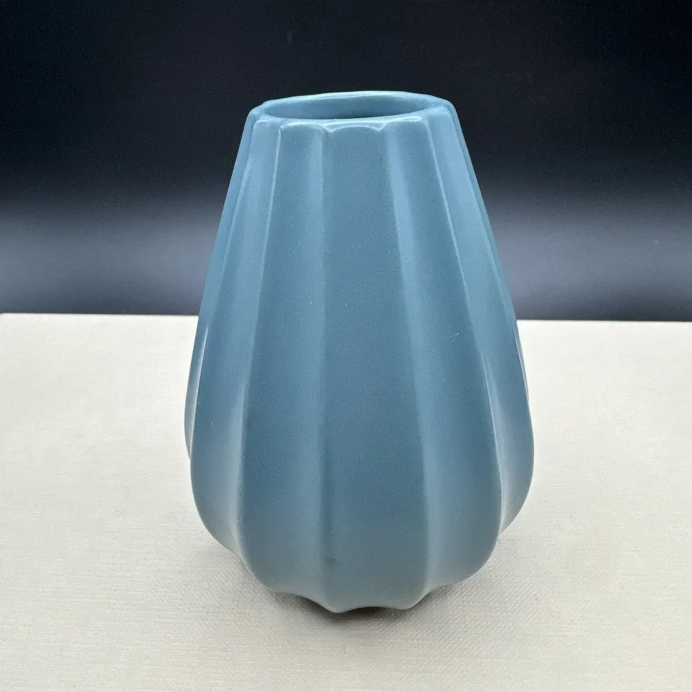 Anthropologie small ceramic
