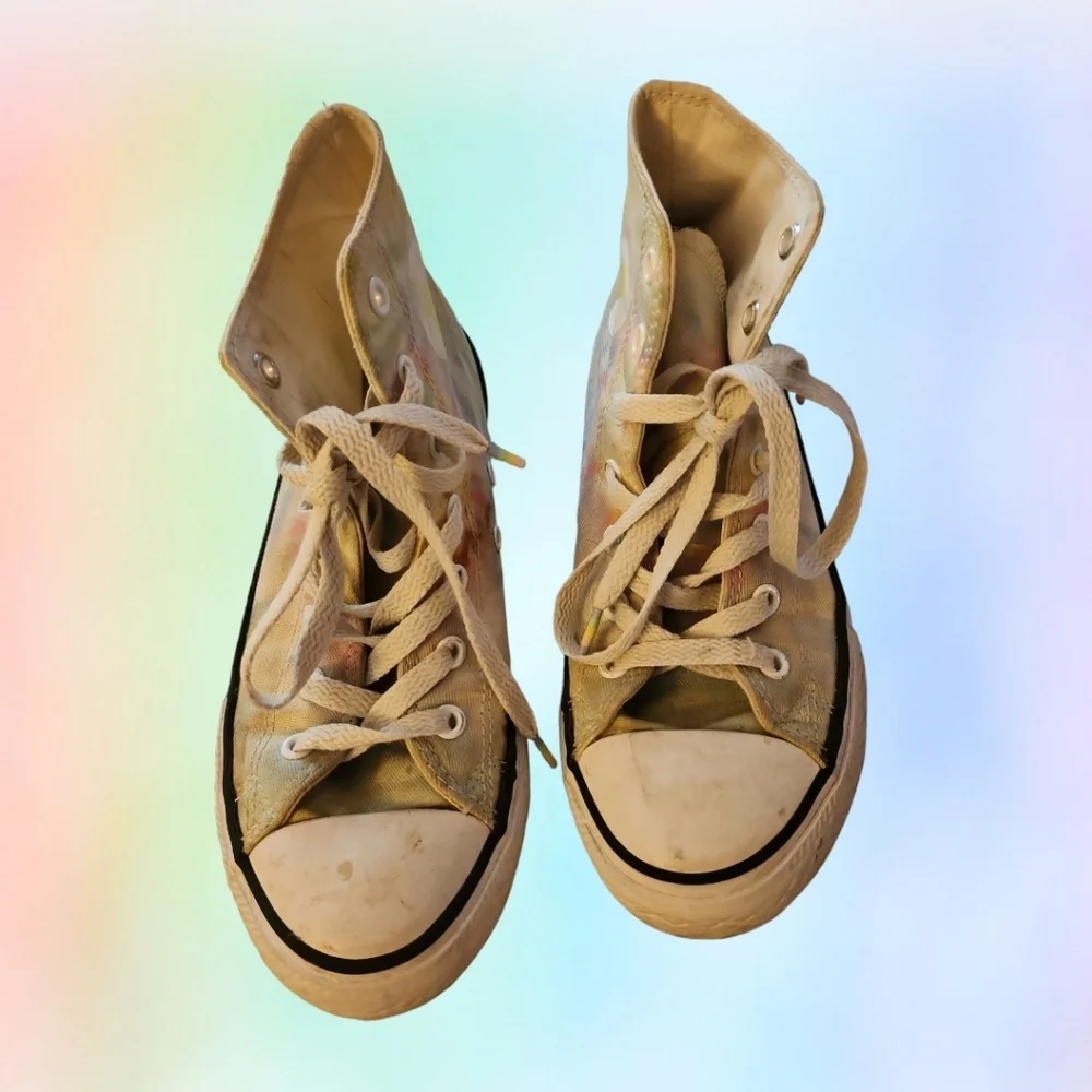 Converse one yellowed sole