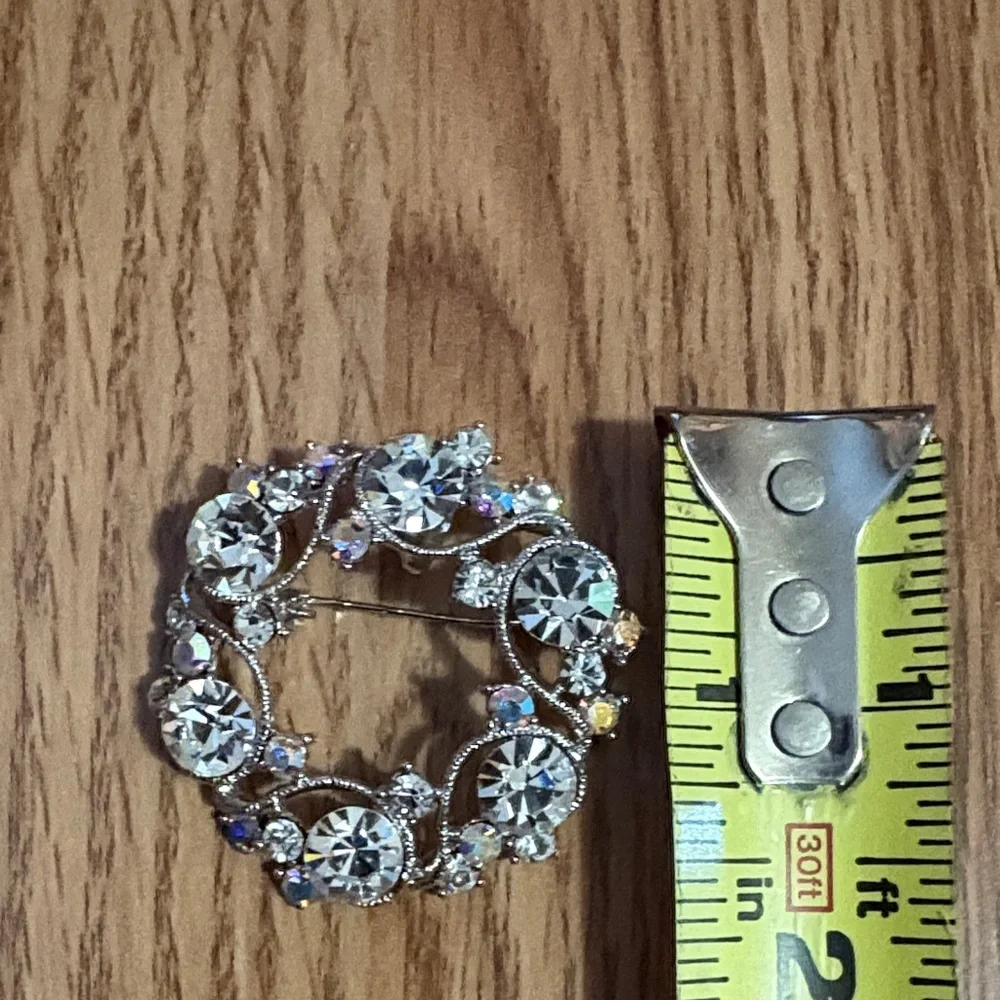 N/A vintage rhinestone
