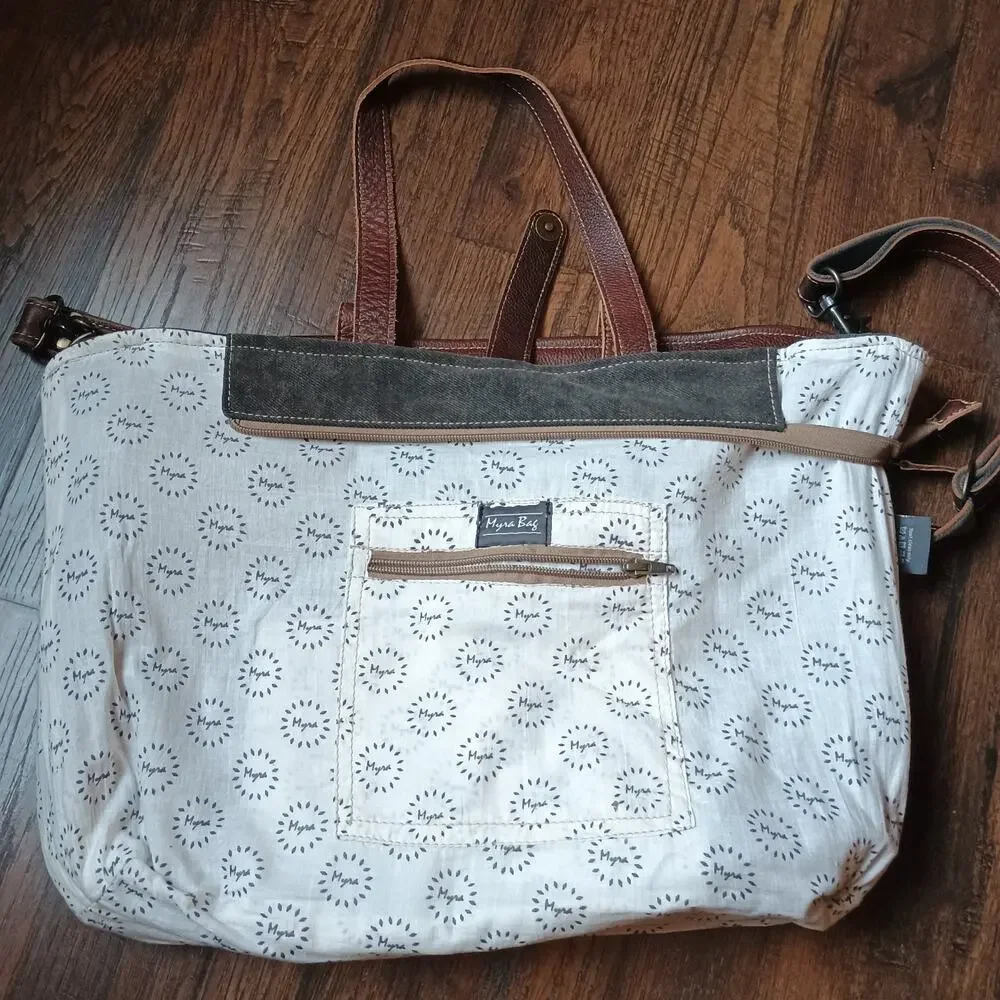 Myra messenger computer bag Very Clean Leather & Canvas