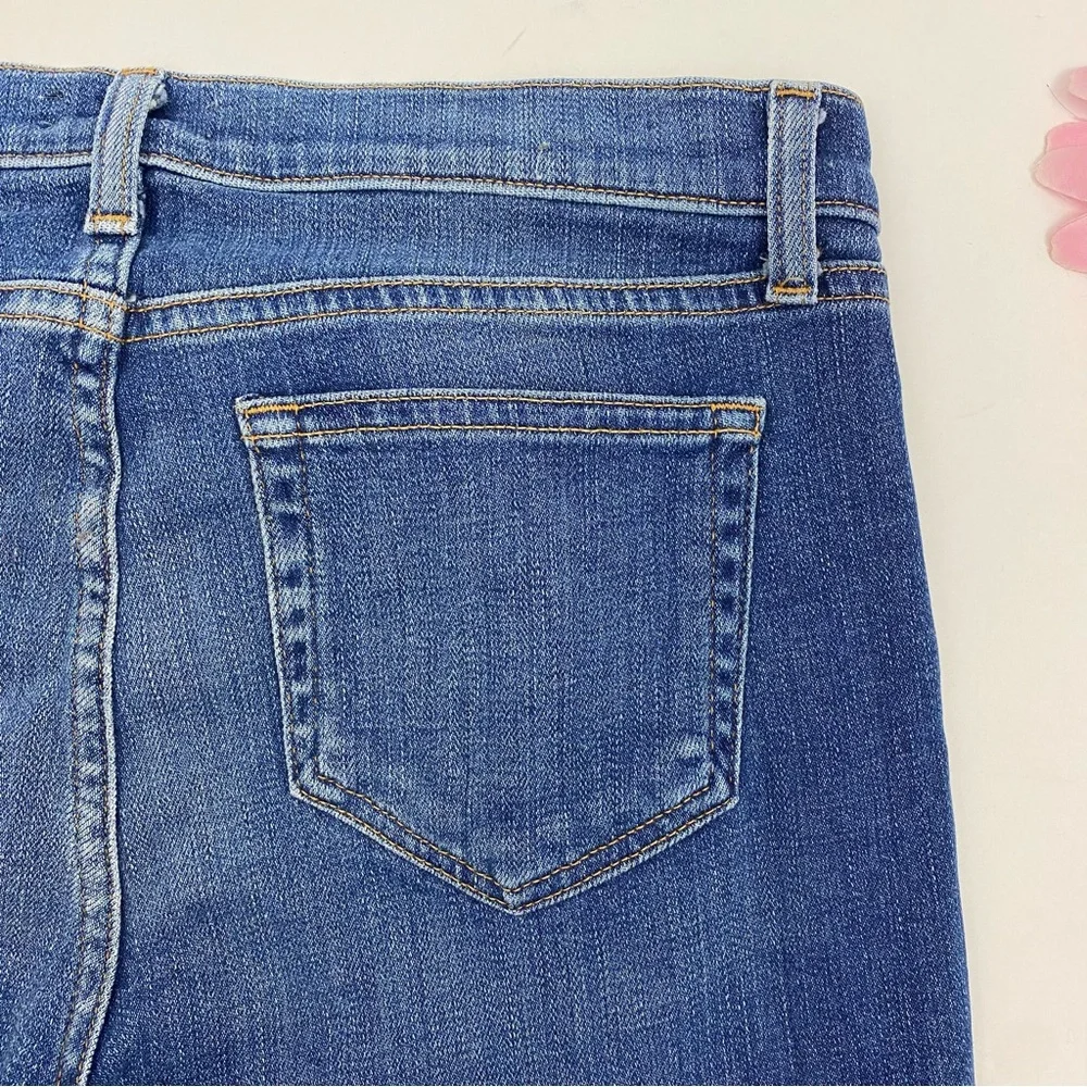 L’Agence Mon Jules The Perfect Fit Skinny Straight Jeans: Authentique Distressed
