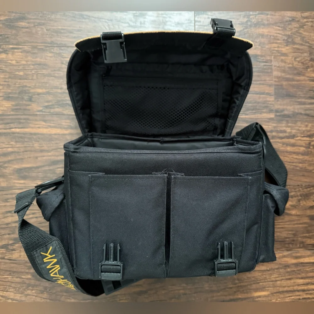 Mohawk camera bag