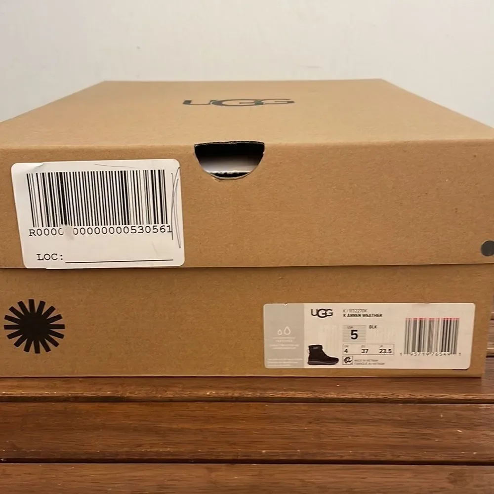 UGG brand new