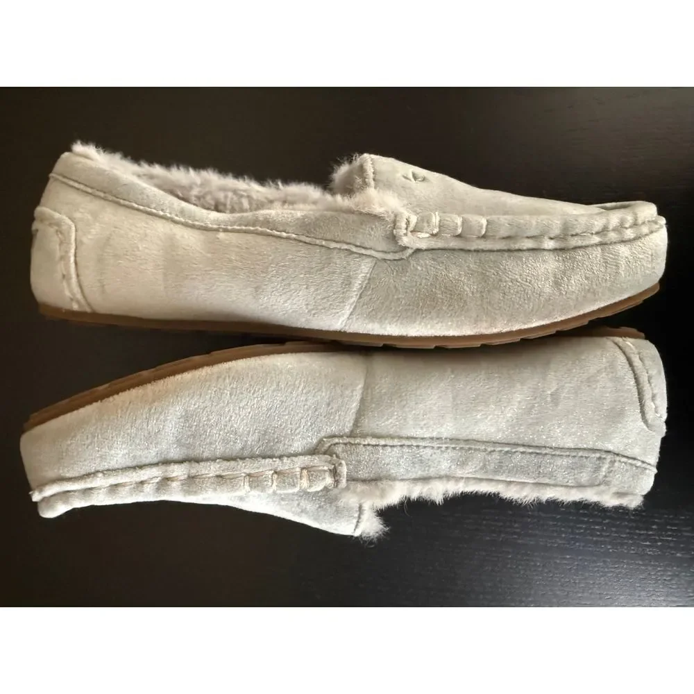 Koolaburra suede outsole fur