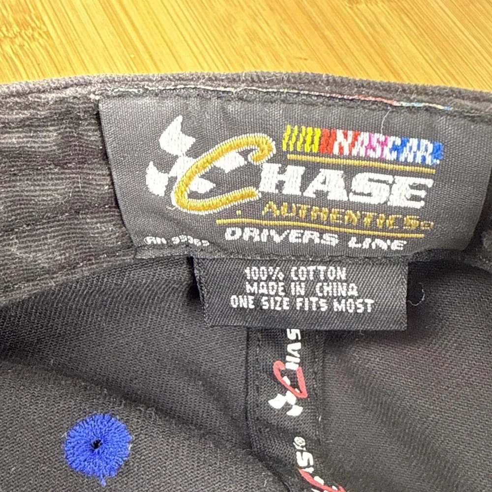 Chaser hat die made