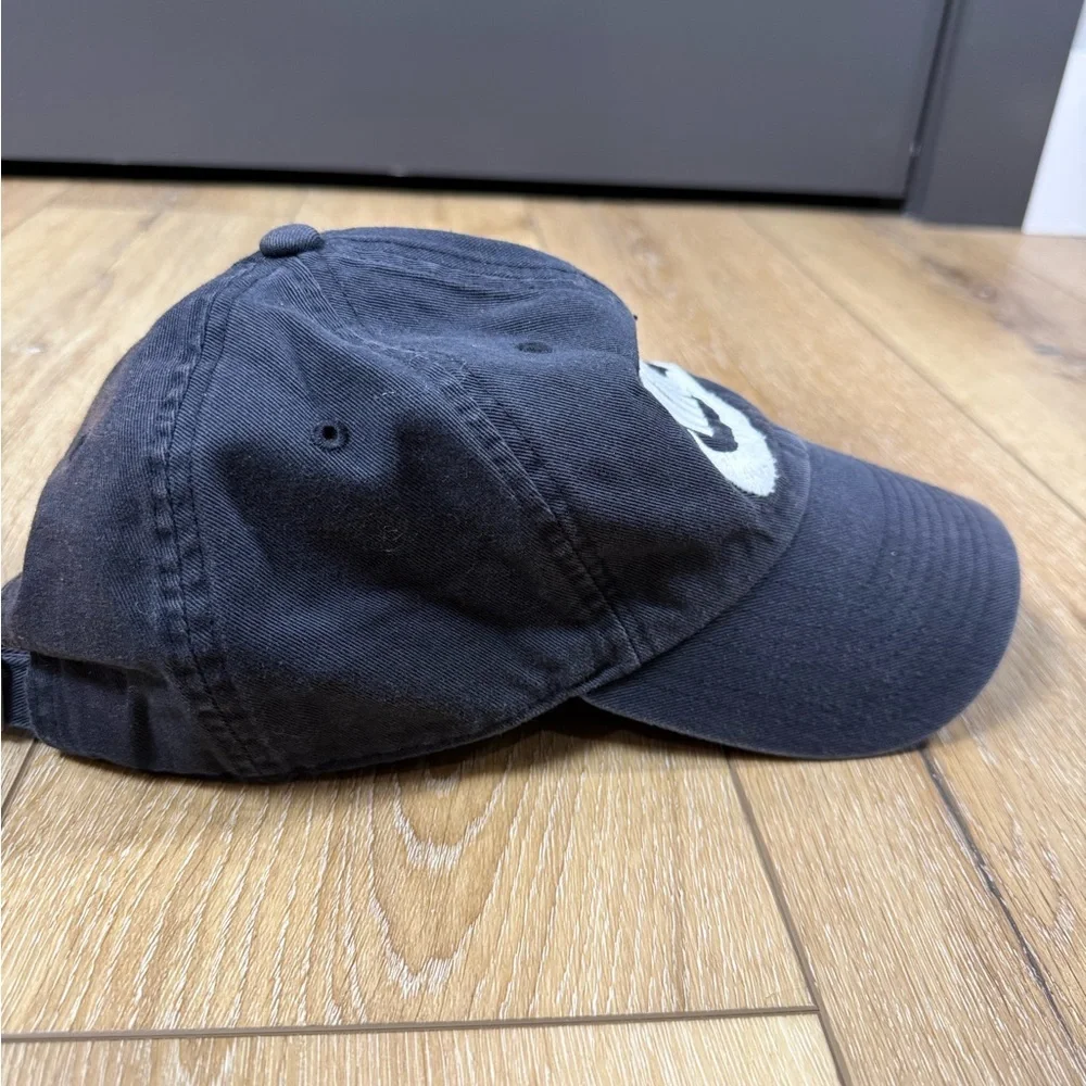 Nike black adjustable