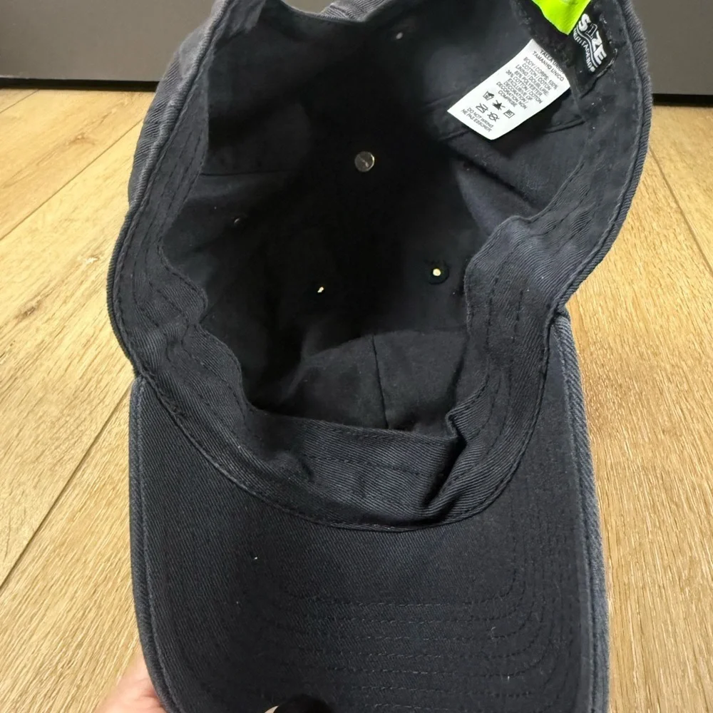 Nike black adjustable