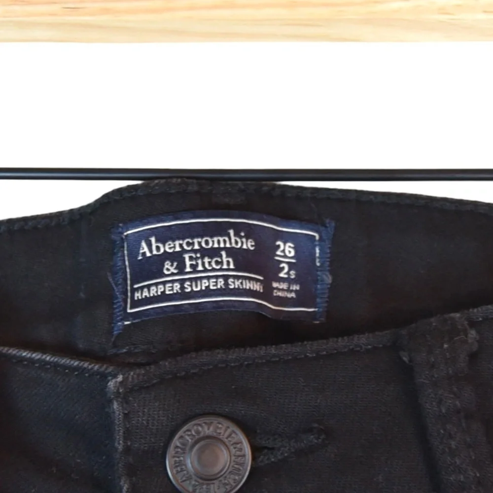 Abercrombie & Fitch sleek super
