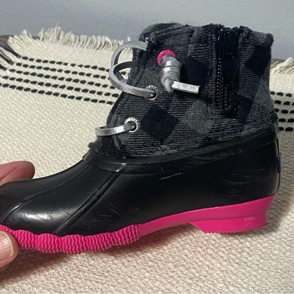 Sperry top slider