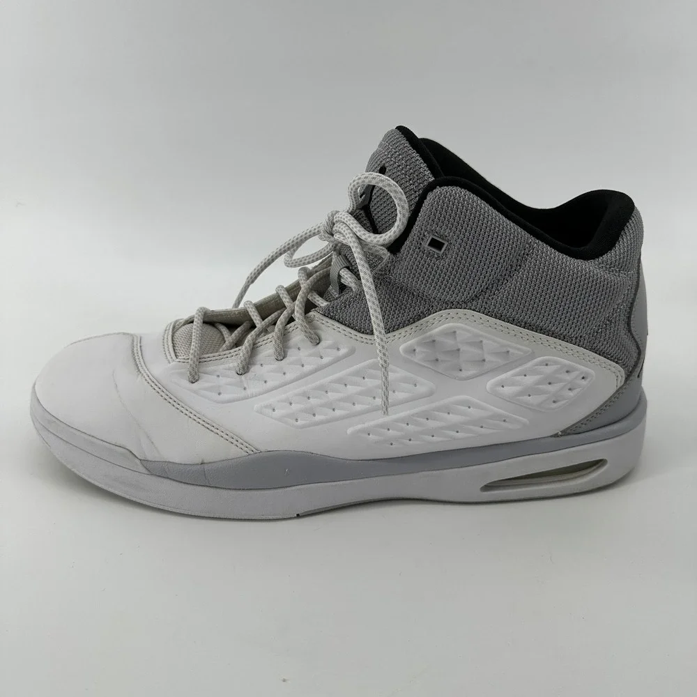 Jordan fly basketball