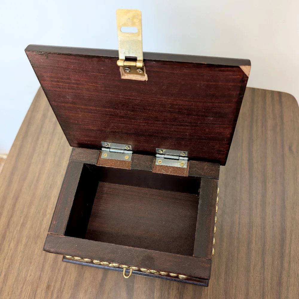Vintage wooden trinket