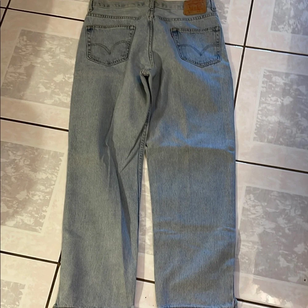 Levis these light