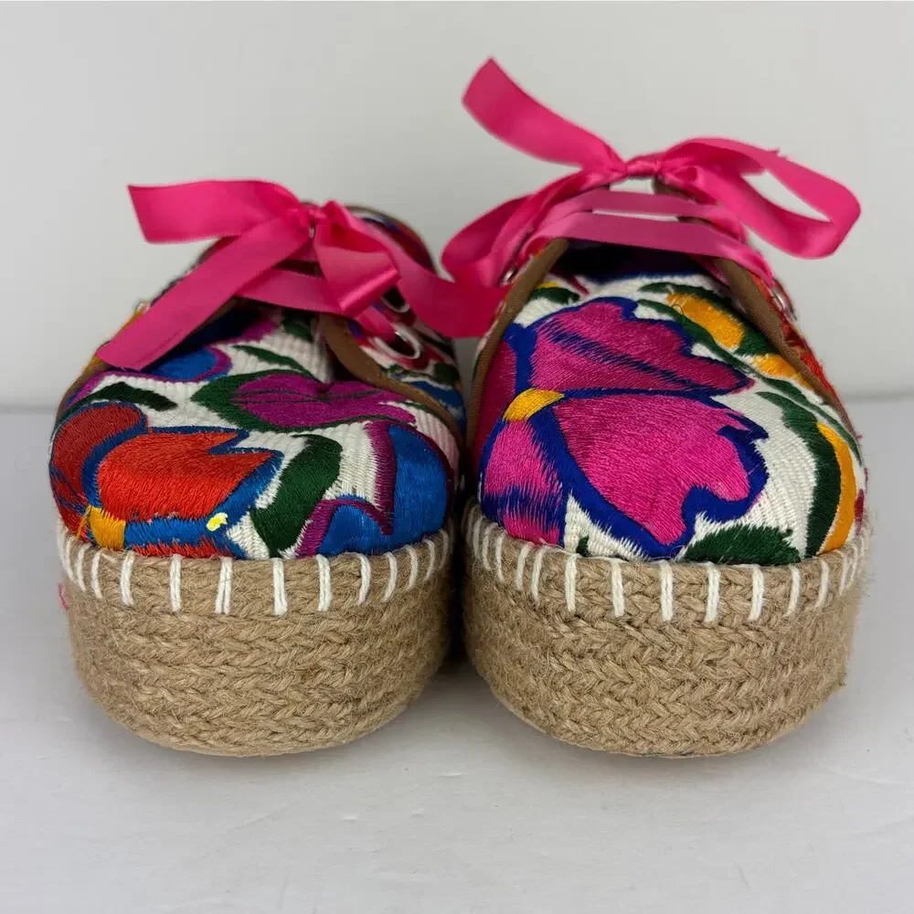 Freedazz hand embroidered
