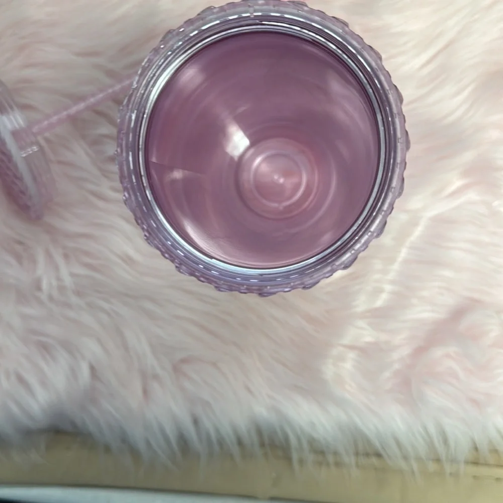 Starbucks chic iridescent