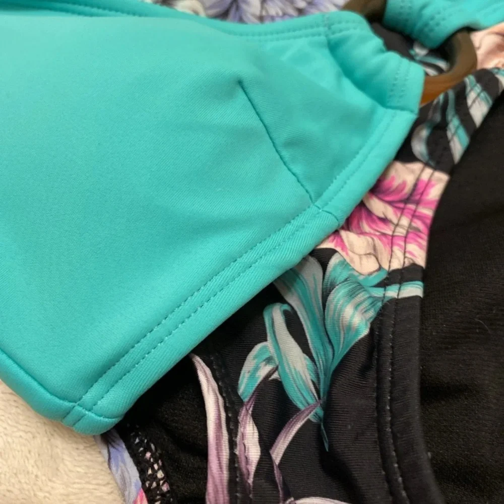 No Boundaries top seafoam