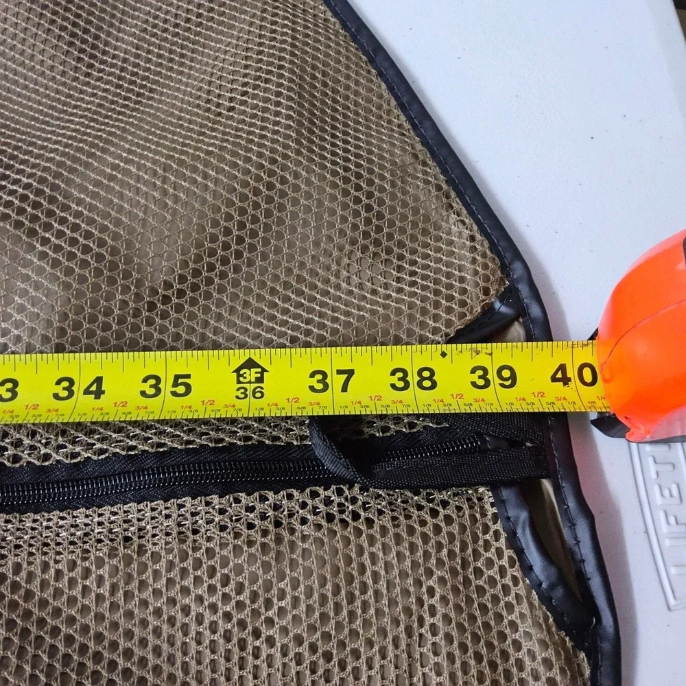 Samsonite breathable garment