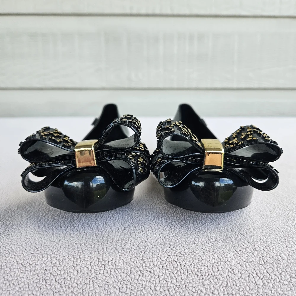 Mini Melissa shoe 16