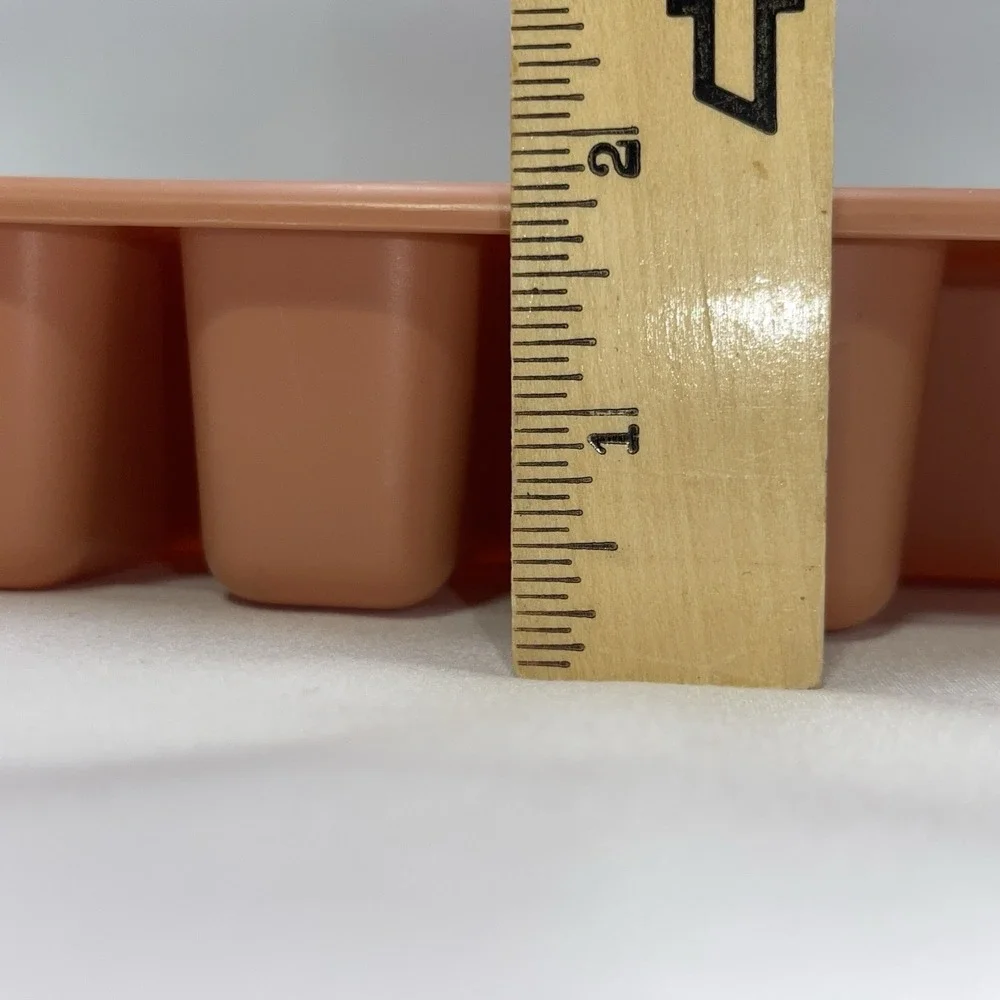 Rubbermaid good used