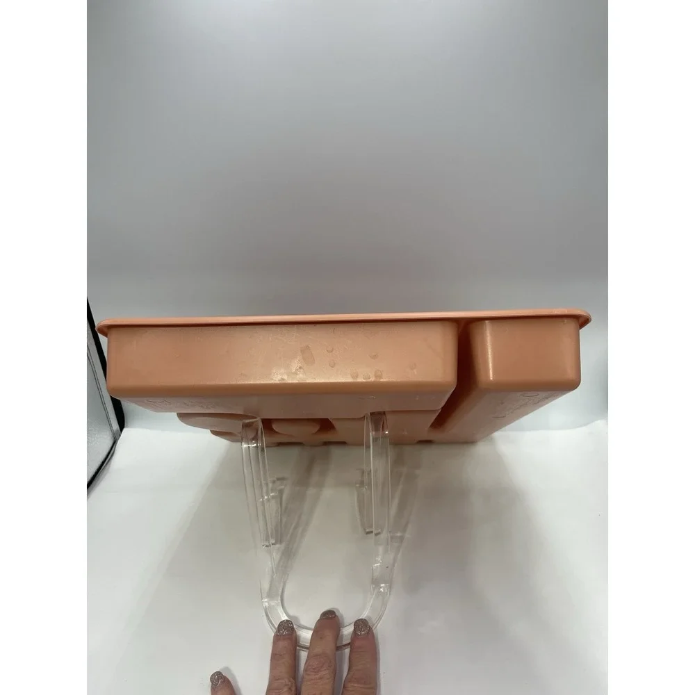 Rubbermaid good used