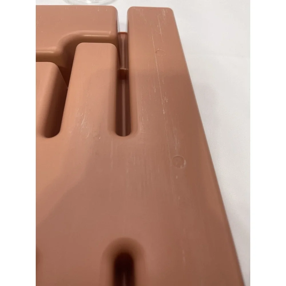 Rubbermaid good used