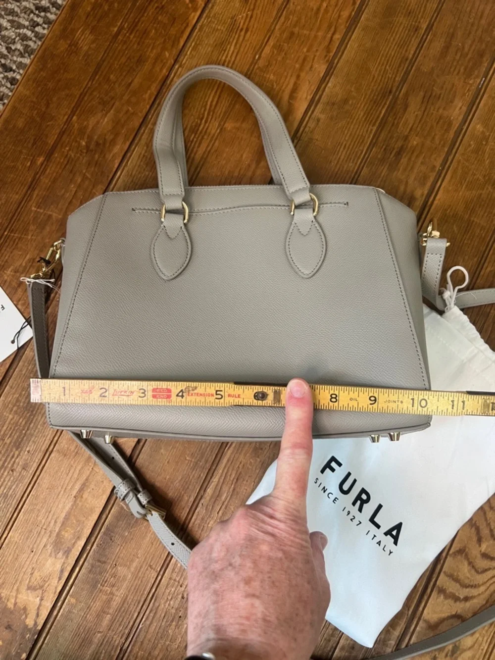 Furla structured pebbled