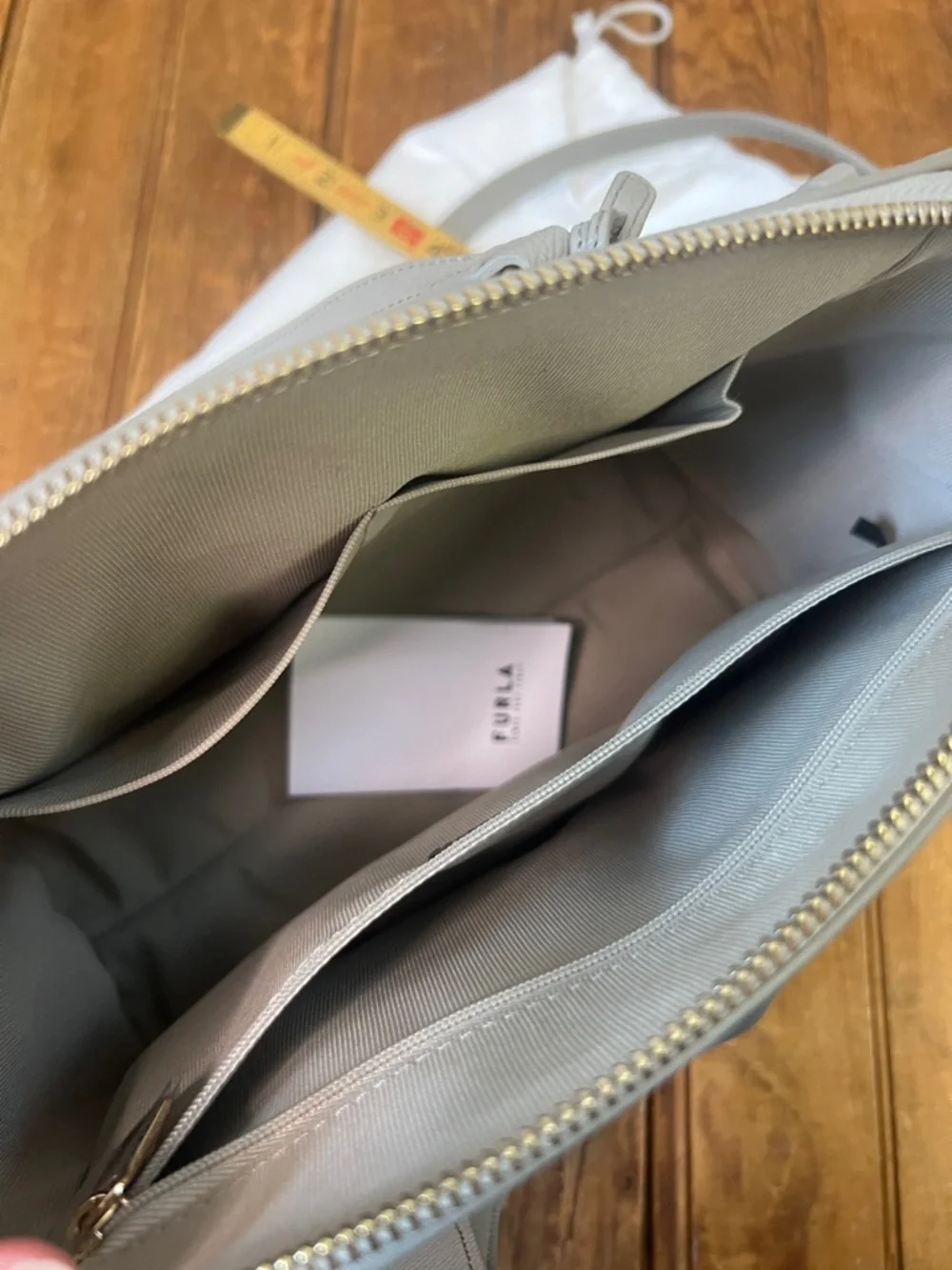 Furla structured pebbled