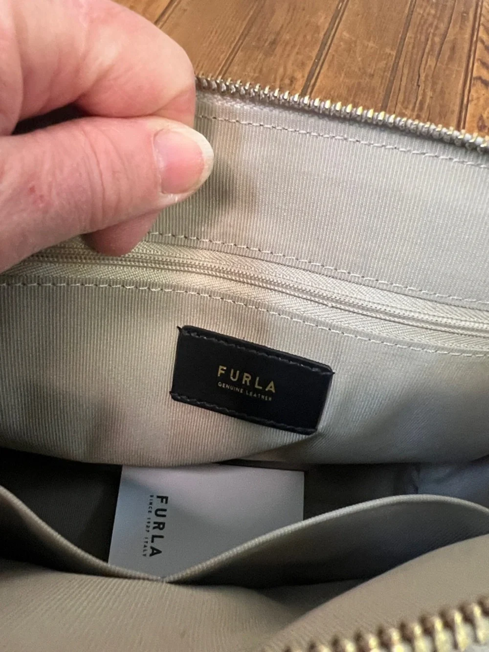Furla structured pebbled